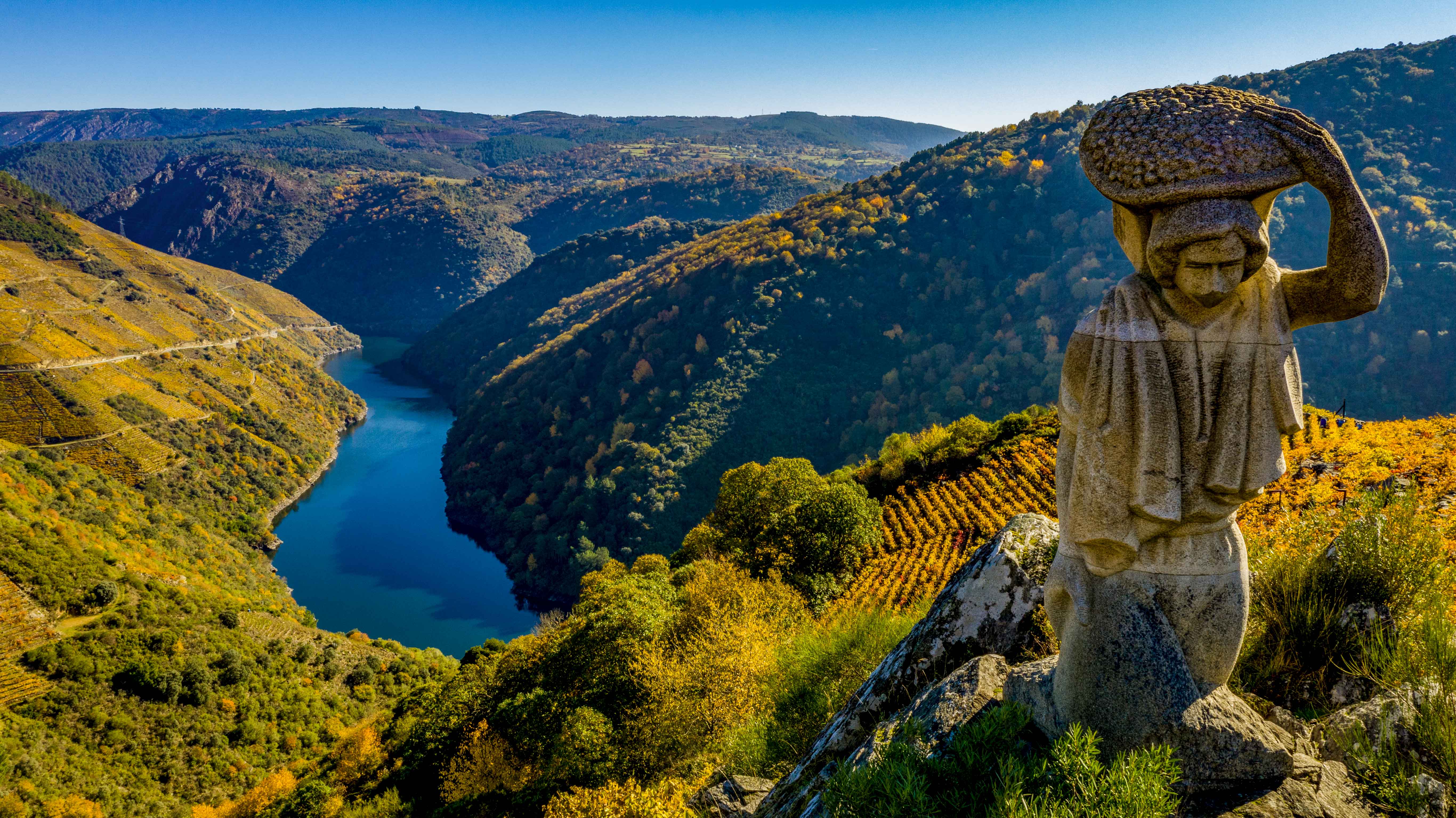 La Ribeira Sacra y Orense con crucero